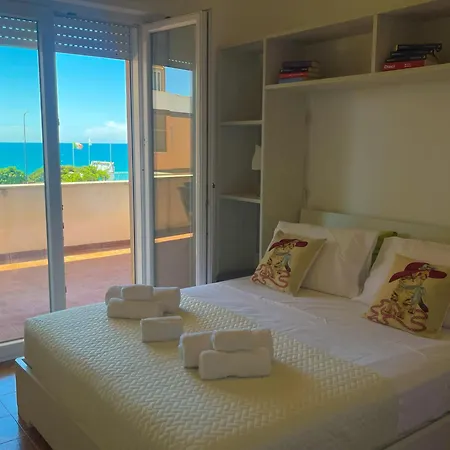 Mira Il Mare Seaview - Sunset Lovers' Spot - 50m From The Lavinio Mare Lägenhet Anzio